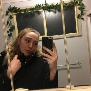 Meet your Posher, Ieisha